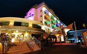 โรงแรมวาสิฏฐี ซิตี้